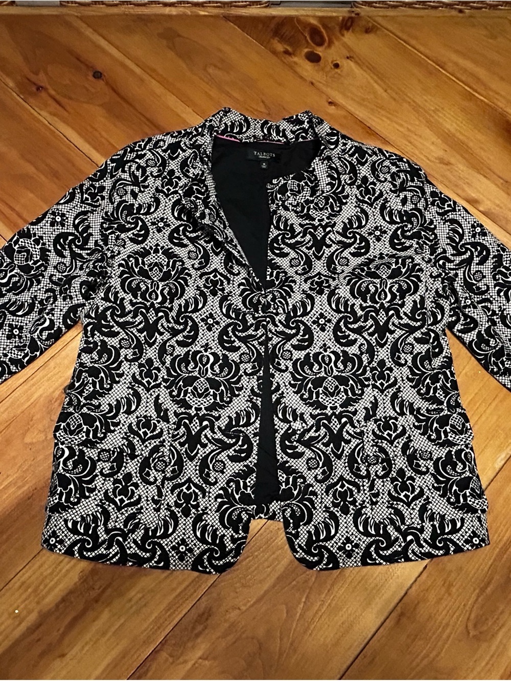 Talbots Black & White Printed Women's Blazer Jacket - Picture 3 of 13